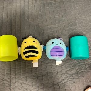 SQUISH CAPSULE MYSTERY SERIES (2)